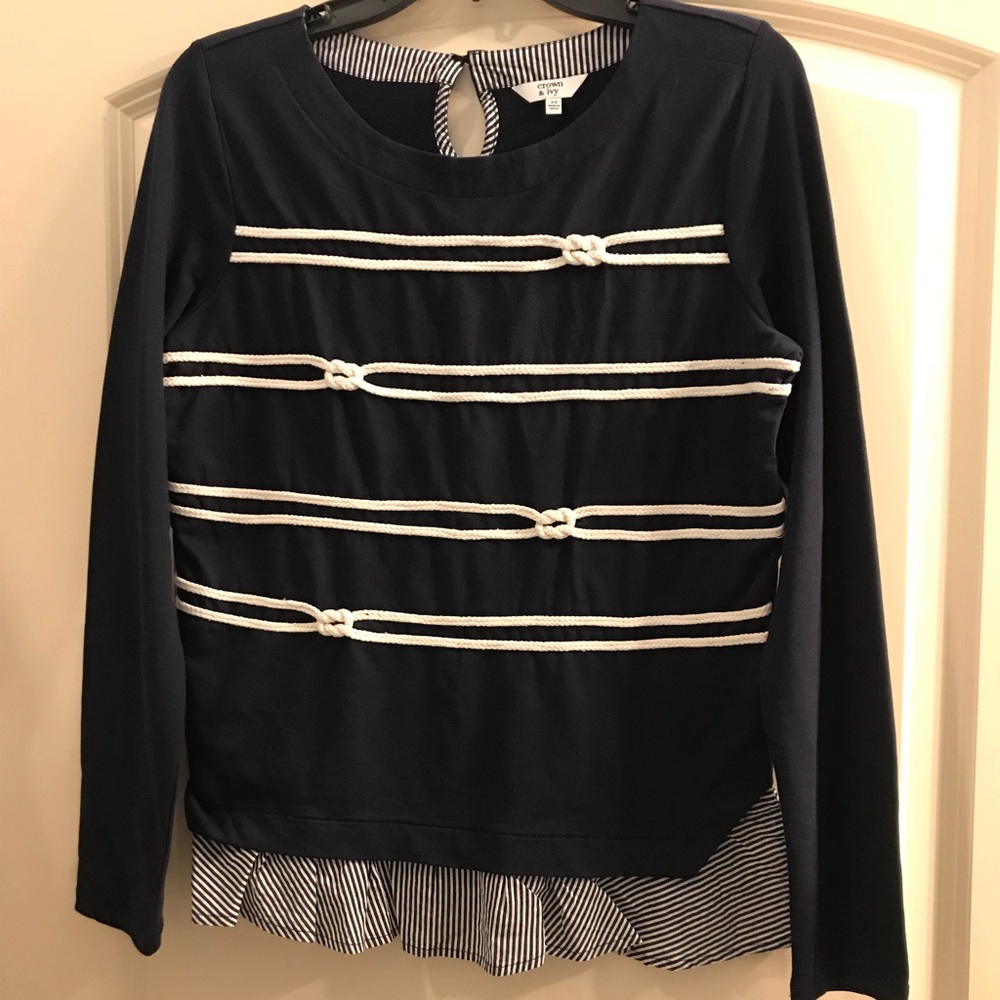 Crown and Ivy top